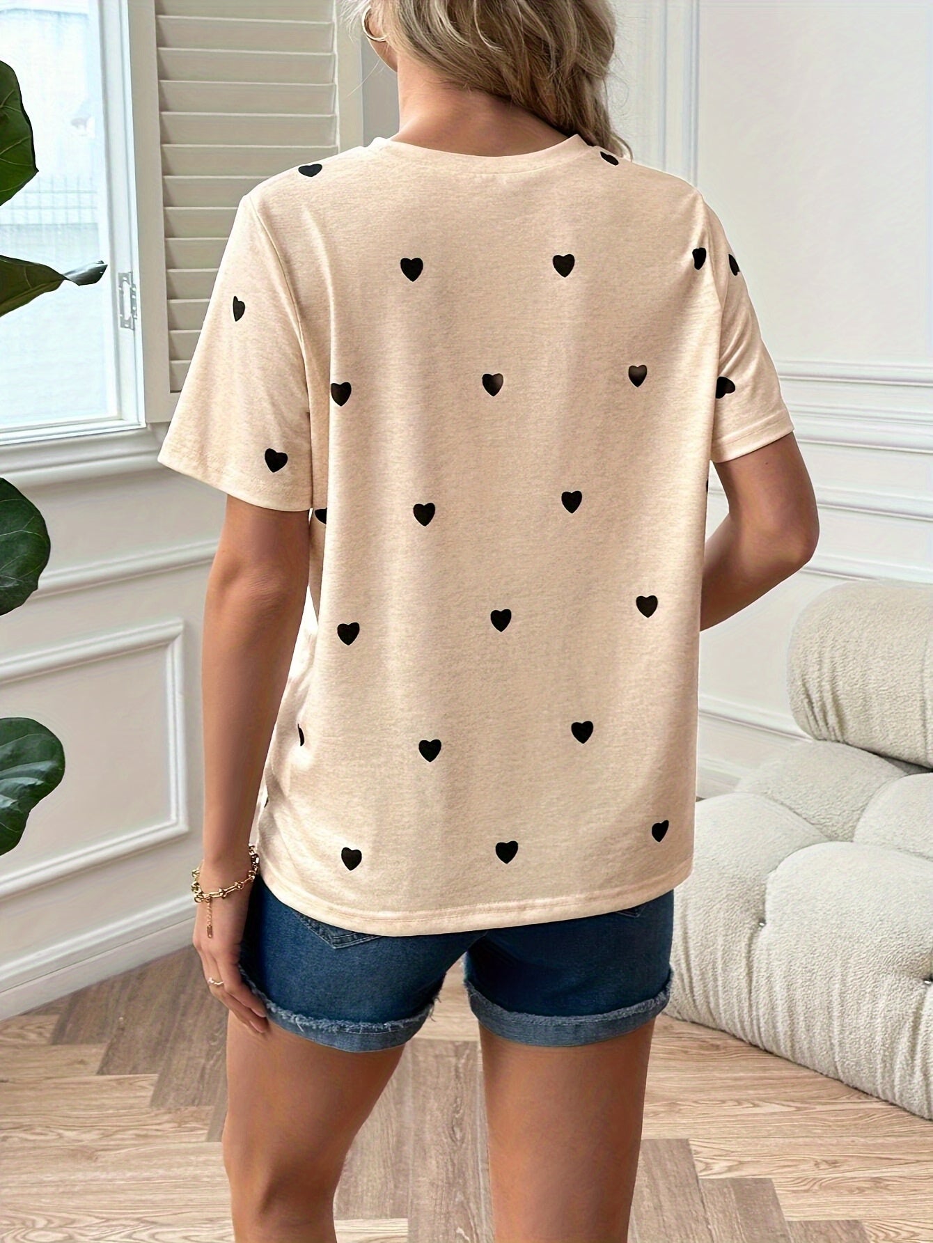 Maternity Short Sleeve Sporty T-Shirt - Comfortable Casual Summer Pregnancy Top